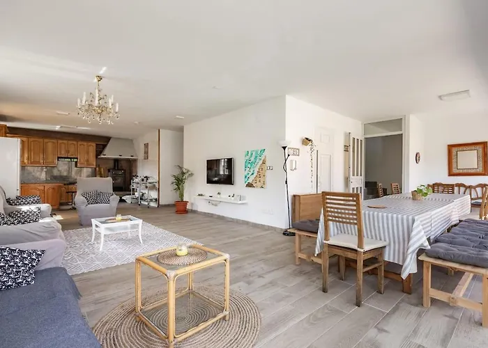 Casa Montellos